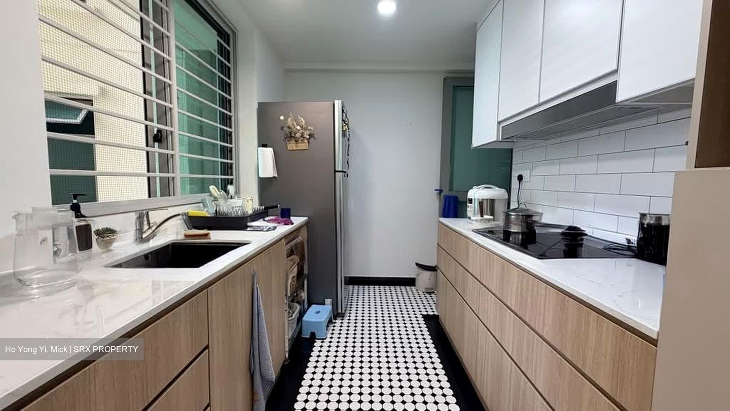 The Serenade @ Holland (D10), Condominium #581874451